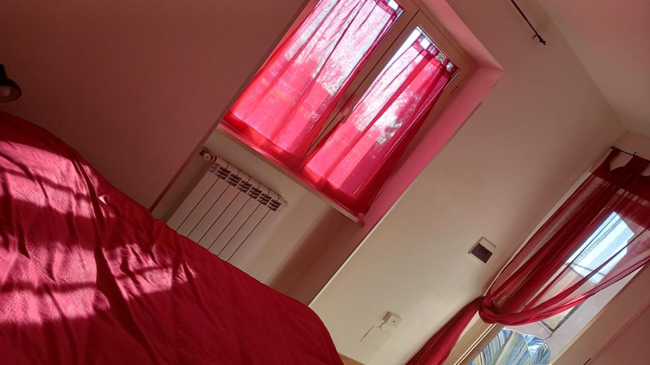 A Santy's House: Central Rome Budget Stay Fiumicino Exterior photo